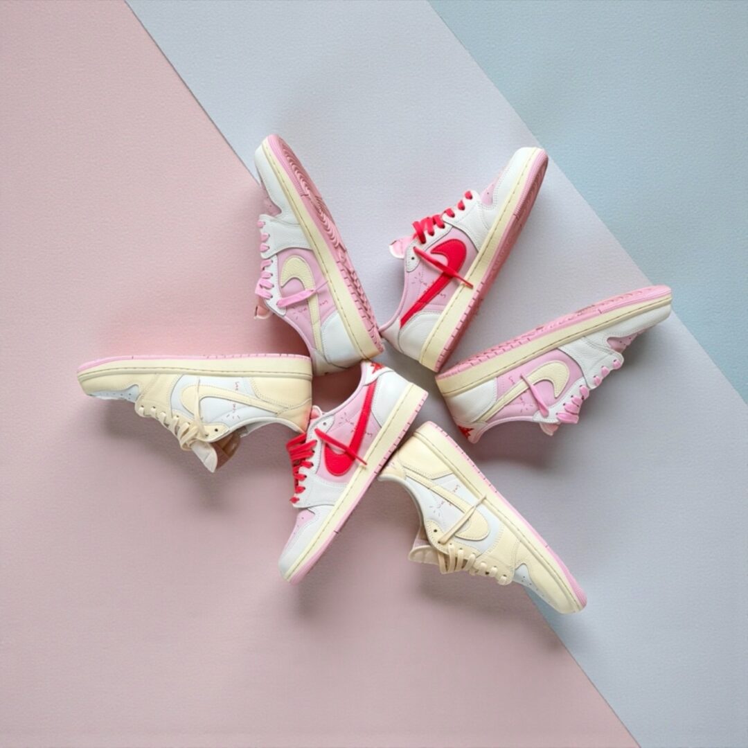 【2026年 5/29 発売】Travis Scott × NIKE AIR JORDAN 1 RETRO LOW OG SP “Sail/Shy Pink” (トラヴィス・スコット ナイキ エア ジョーダン 1 ロー “セイル/スカイピンク”) [IQ7604-100/IQ7604-101]