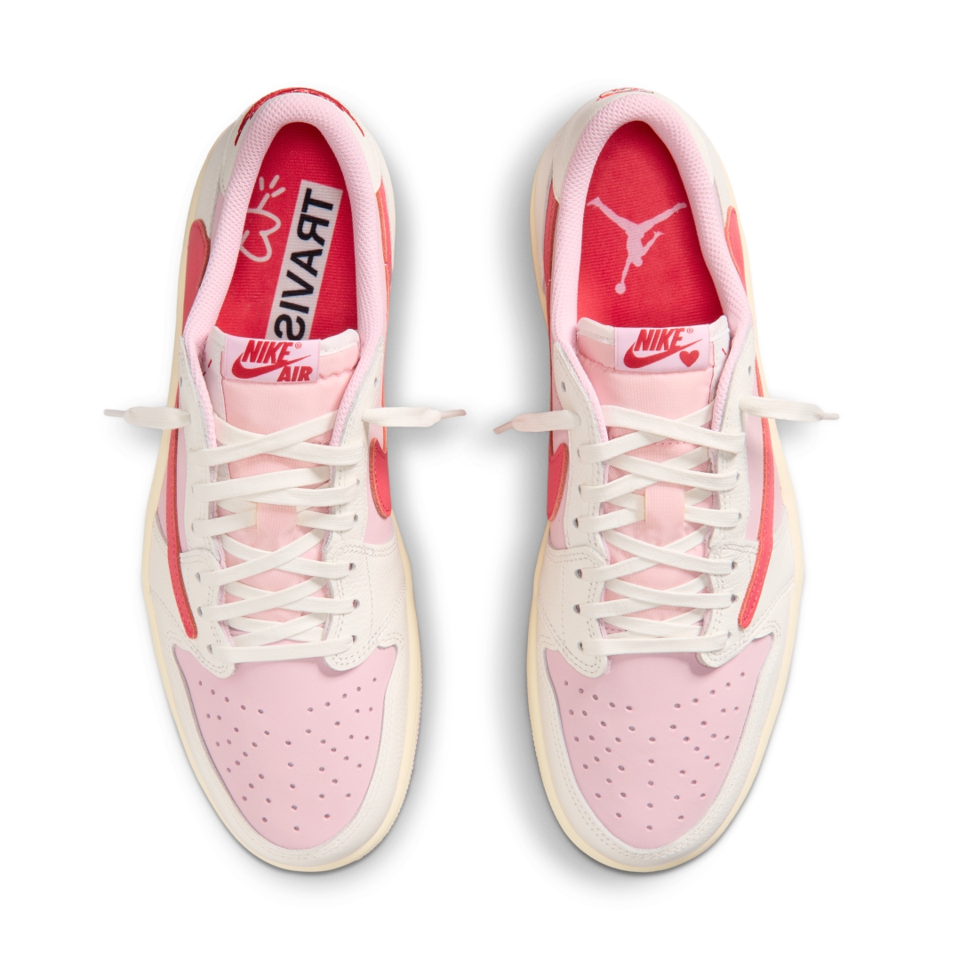 【2026年 5/29 発売】Travis Scott × NIKE AIR JORDAN 1 RETRO LOW OG SP “Sail/Shy Pink” (トラヴィス・スコット ナイキ エア ジョーダン 1 ロー “セイル/スカイピンク”) [IQ7604-100/IQ7604-101]