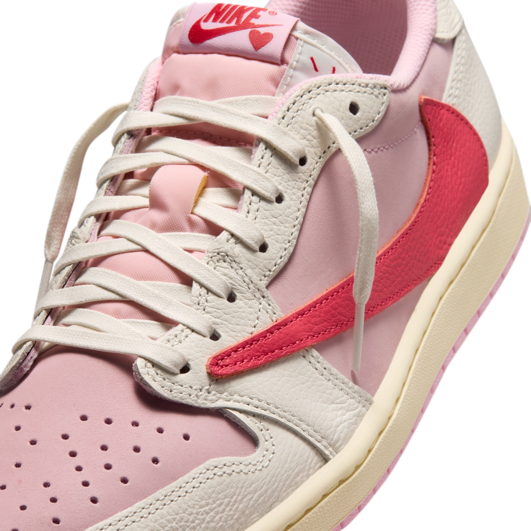 【2026年 5/29 発売】Travis Scott × NIKE AIR JORDAN 1 RETRO LOW OG SP “Sail/Shy Pink” (トラヴィス・スコット ナイキ エア ジョーダン 1 ロー “セイル/スカイピンク”) [IQ7604-100/IQ7604-101]