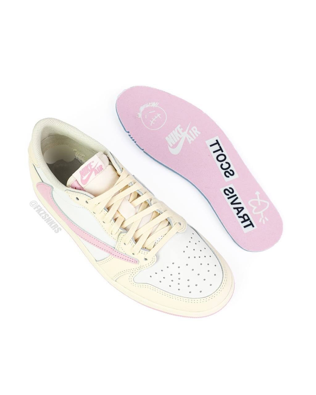 【2026年 5/22 発売予定】Travis Scott × NIKE AIR JORDAN 1 RETRO LOW OG SP “Sail/Shy Pink” (トラヴィス・スコット ナイキ エア ジョーダン 1 ロー “セイル/スカイピンク”) [IQ7604-100/IQ7604-101]