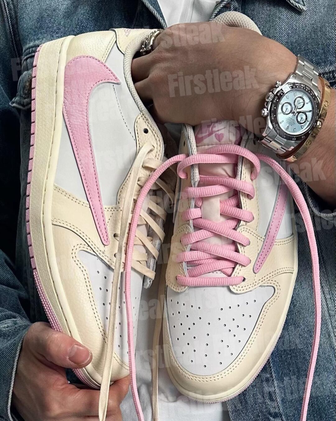 【2026年 5/22 発売予定】Travis Scott × NIKE AIR JORDAN 1 RETRO LOW OG SP “Sail/Shy Pink” (トラヴィス・スコット ナイキ エア ジョーダン 1 ロー “セイル/スカイピンク”) [IQ7604-100/IQ7604-101]