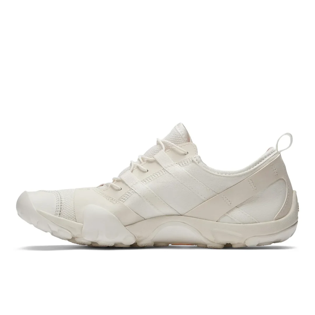 【2024年 5/15 発売】イッセイ ミヤケ × ニューバランス “MT10O/エムティーテンオー” (ISSEY MIYAKE New Balance)