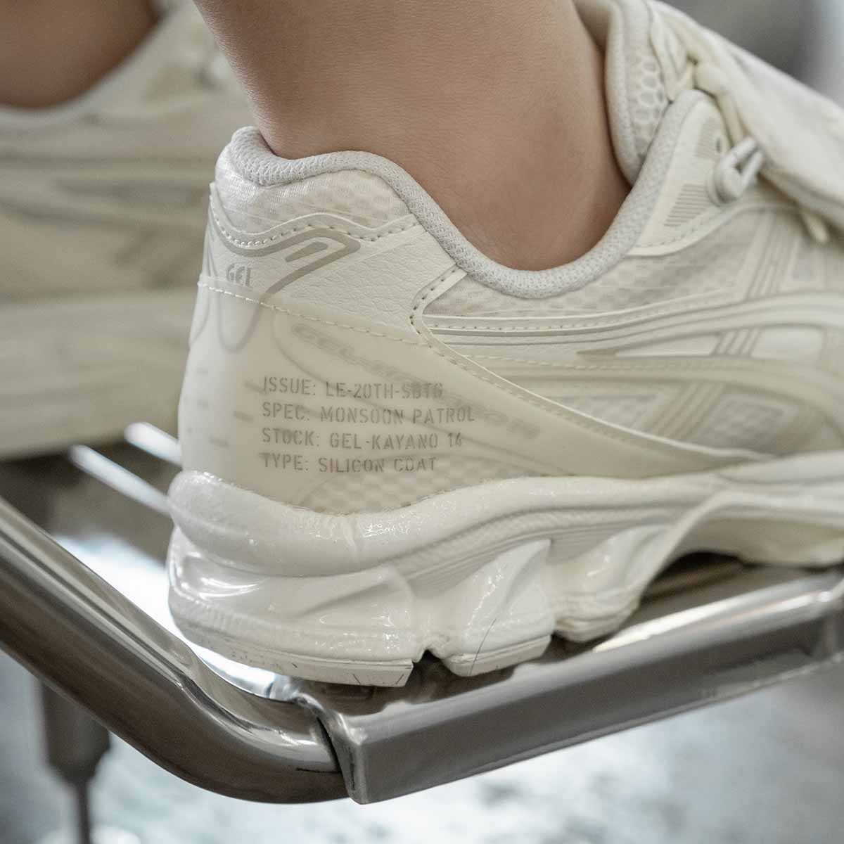 【2024年 6/16 発売】ASICS GEL-KAYANO 14 × SBTG x Limited Etd “Monsoon Patrol Pack” (サボタージュ リミテッド アシックス ゲルカヤノ “モンスーンパトロールパック”) [[1201A975.001/1201A975.100]]
