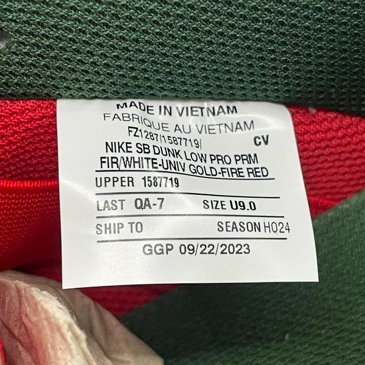 【2024年 11/27 発売】NIKE SB DUNK LOW PREMIUM “Seattle Supersonics” (ナイキ SB ダンク ロー プレミアム “シアトルスーパーソニックス”) [FZ1287-300]