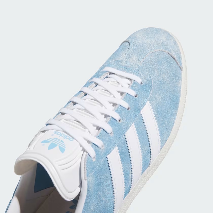 【海外発売】adidas Originals GAZELLE “Semi Blue Burst/White” (アディダス オリジナルス ガゼル “セミブルーバースト/ホワイト”) [IH9864]