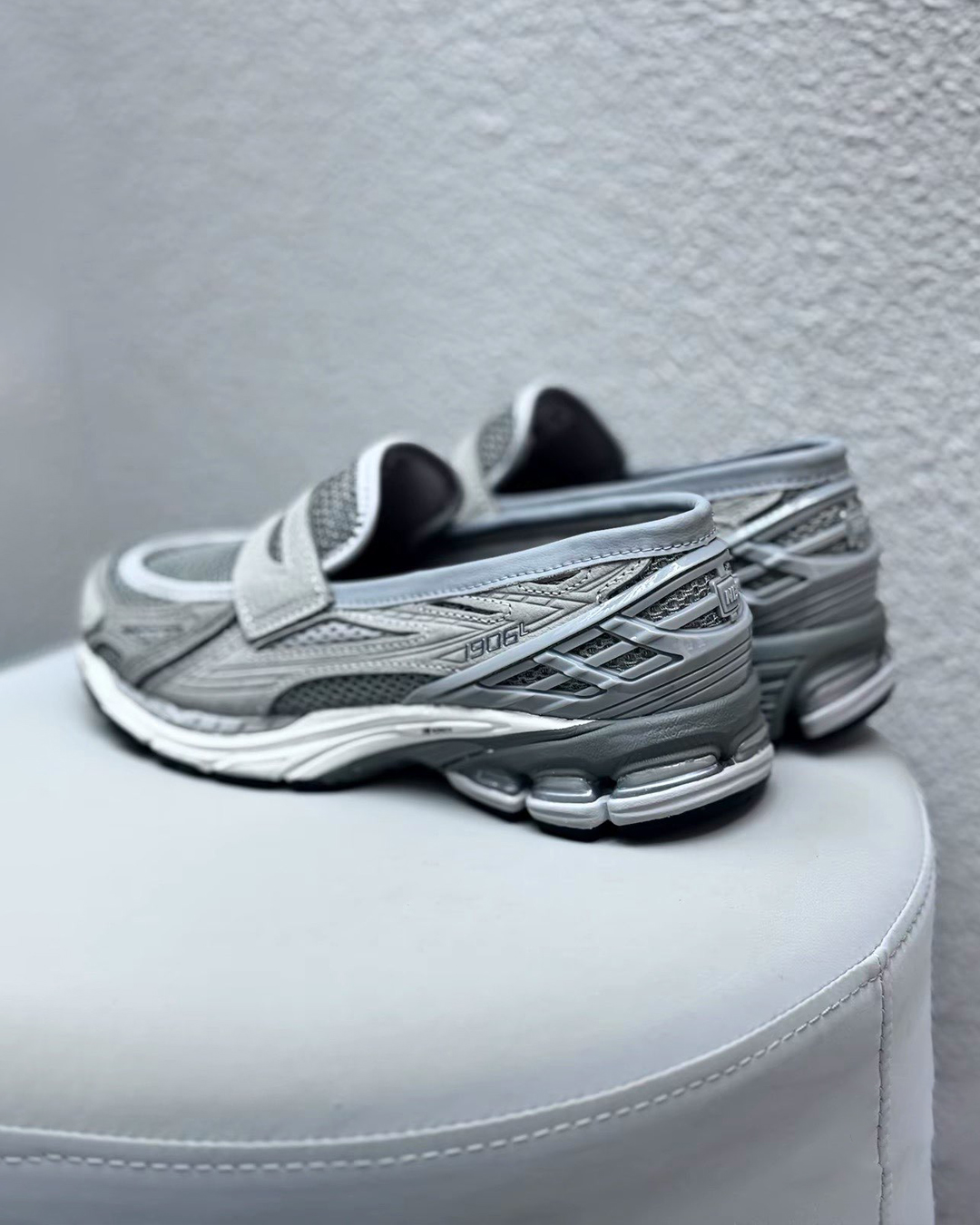 【2024年 5/14 発売】New Balance U1906L GR Loafer “Raincloud/White” (ニューバランス) [U1906LGR]