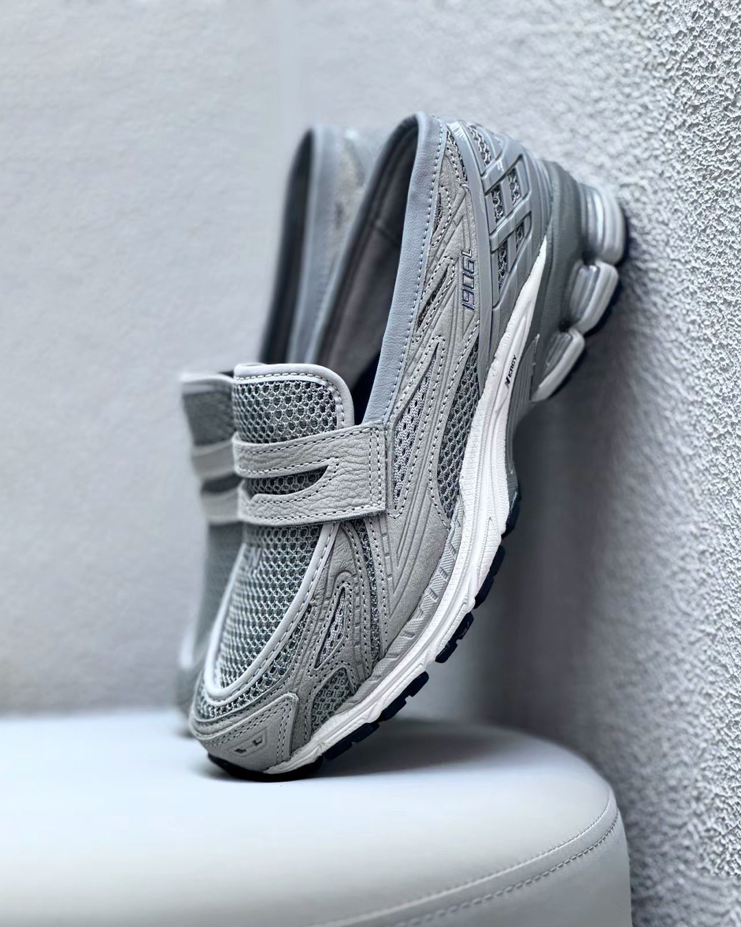 【2024年 5/14 発売】New Balance U1906L GR Loafer “Raincloud/White” (ニューバランス) [U1906LGR]