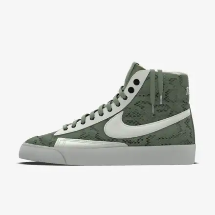 【NIKE BY YOU】パイソンパターンが選択可能！ナイキ ブレーザー ミッド 77 (NIKE BLAZER MID 77) [FV9522-900]