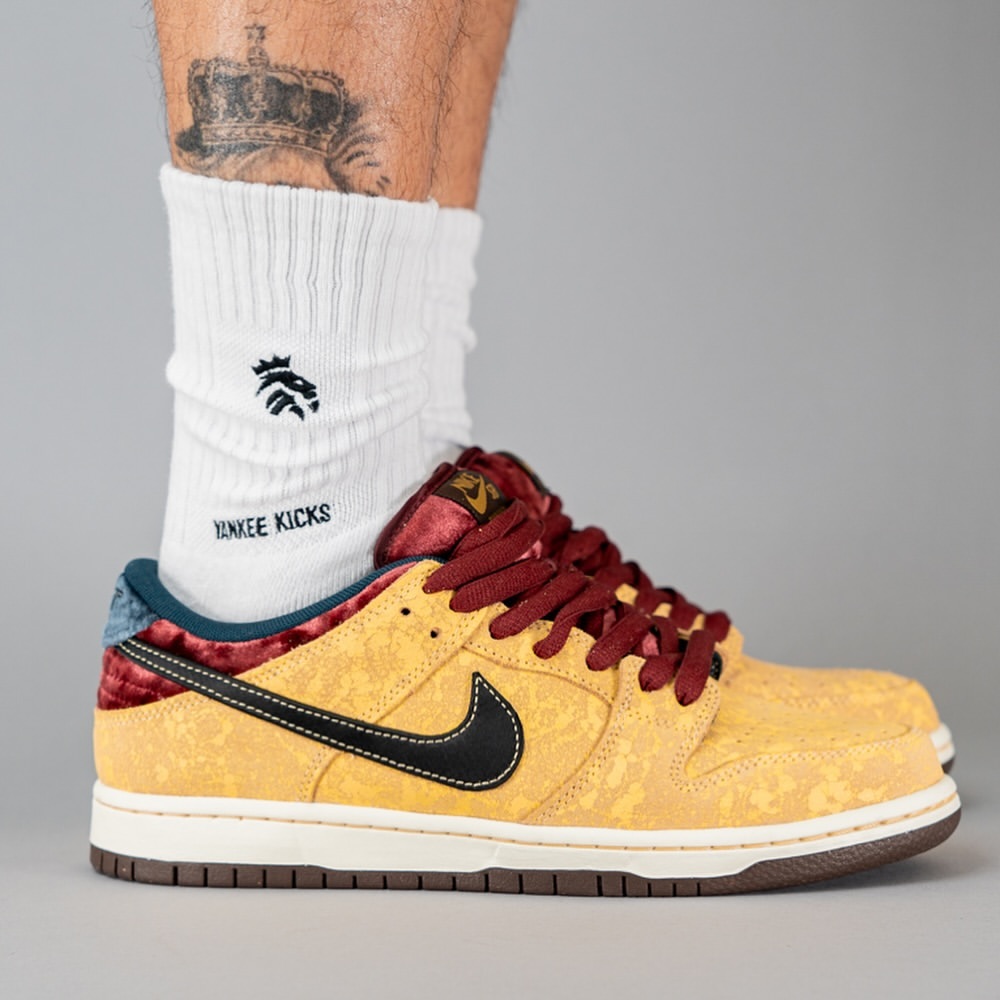 【国内 2024年 10/18 発売】NIKE SB DUNK LOW “City Of Cinema” (ナイキ ダンク ロー “シティ オブ シネマ”) [FZ1278-200]