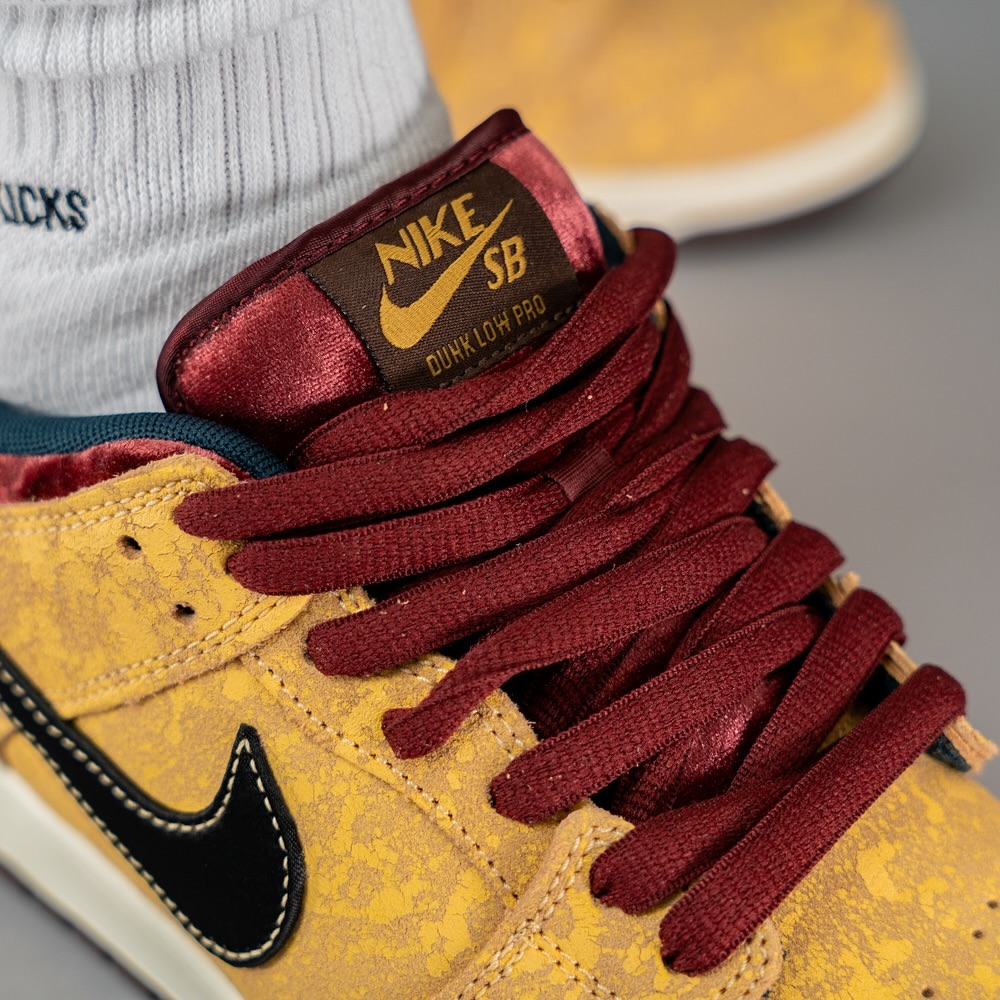 【国内 2024年 10/18 発売】NIKE SB DUNK LOW “City Of Cinema” (ナイキ ダンク ロー “シティ オブ シネマ”) [FZ1278-200]