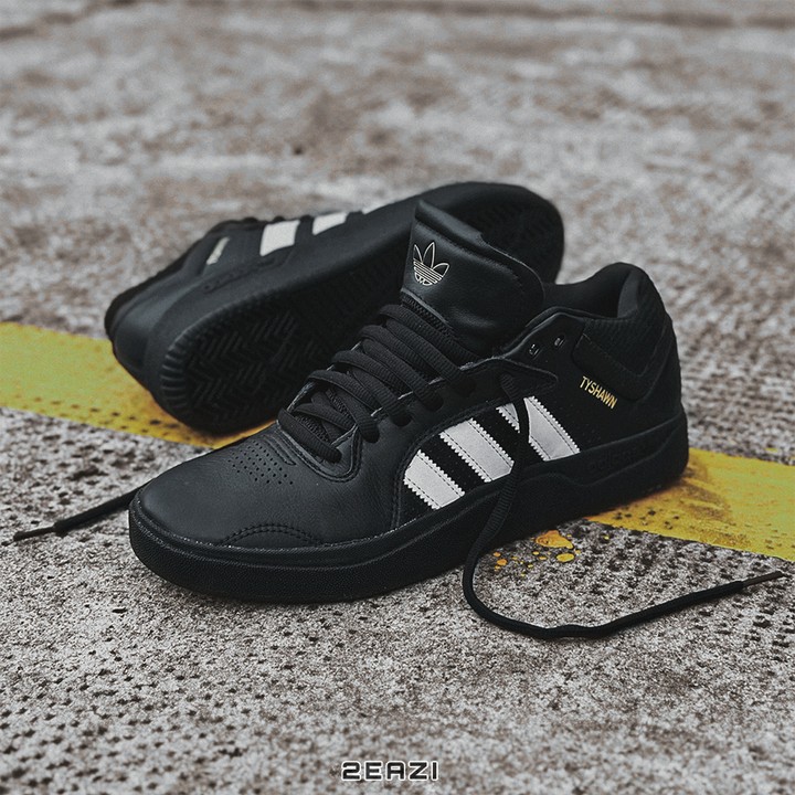 流行 発売】adidas 6/6 2024年 Originals “Black REMASTERED TYSHAWN 靴