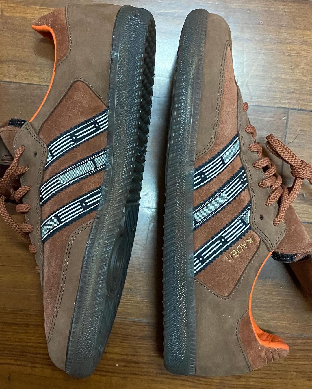 【2024年 発売予定】Kader Sylla x adidas Originals SAMBA “Brown/Black” (カデル・シラ アディダス オリジナルス サンバ)