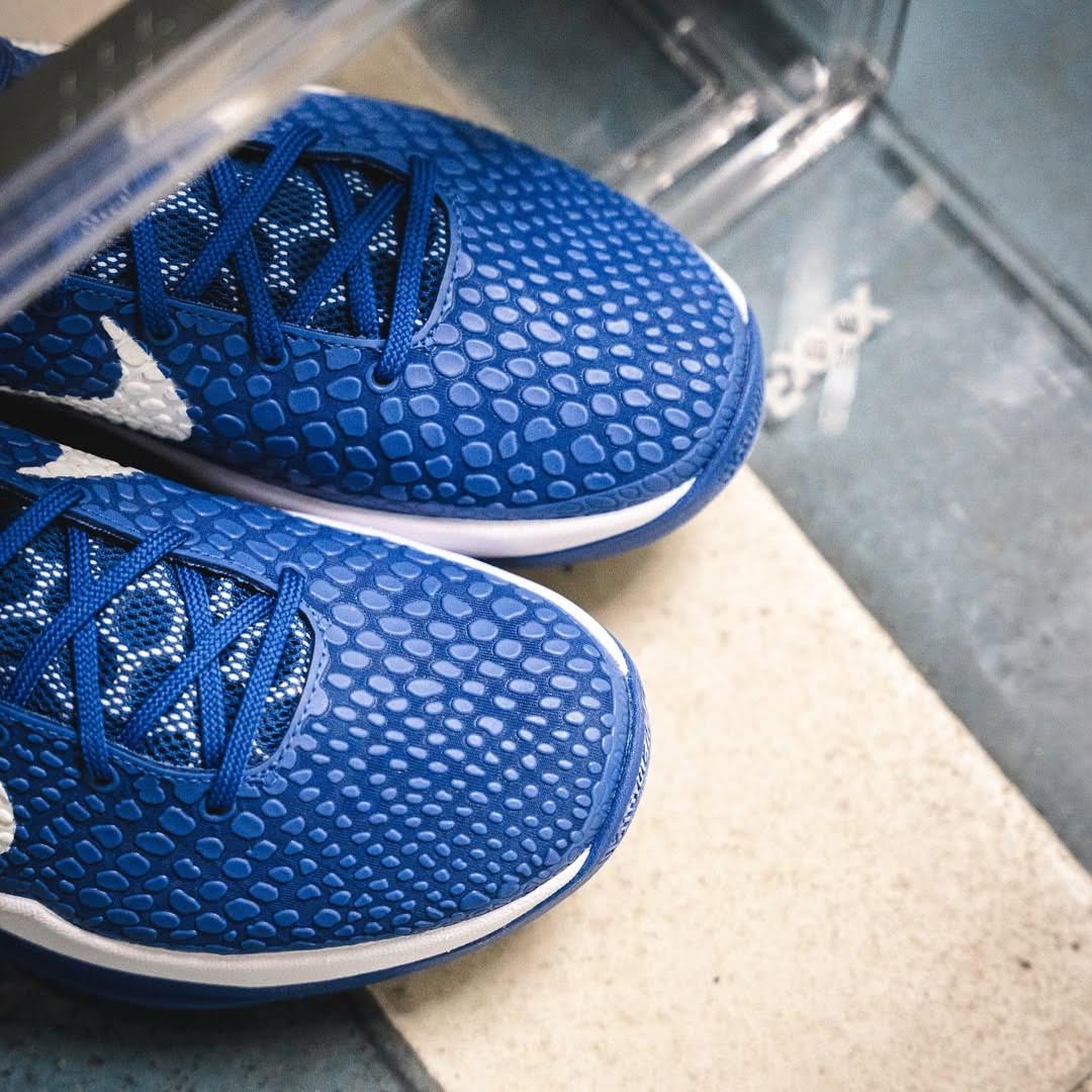【2025年 3/15 & 4/13 発売予定】NIKE KOBE 6 “Dodgers/Game Royal” (ナイキ コービー 6 “ドジャース/ゲームロイヤル”) [CW2190-400]
