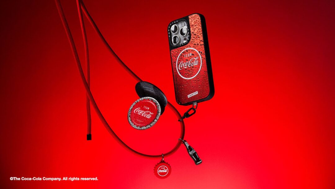 コカ・コーラ × CASETiFY コラボ「Team Coca-Cola コレクション」が2024年 6/14 発売 (ケースティファイ Coca-Cola)