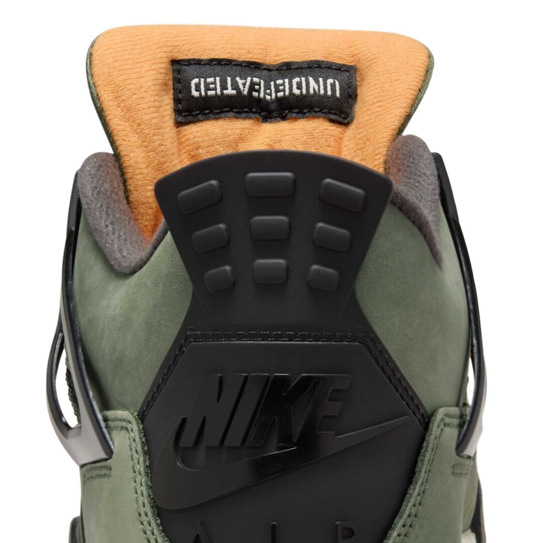 アンディフィーテッド✕ナイキ　エアジョーダン4　レトロ　ディープグリーン30cm 8/3発売｜UNDEFEATED × Nike Air Jordan 4 Retro 