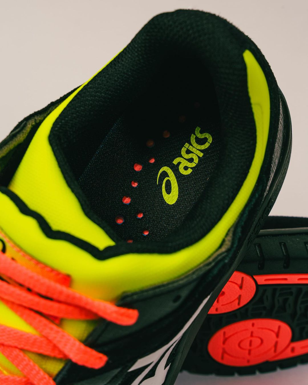 【2024年 7/5 発売】ASICS SKATEBOARDING “PARIS PACK” GEL-SPLYTE & GEL-FLEXKEE PRO 2.0 (アシックス “パリ パック”) [1201B027.750/1201B026.750]