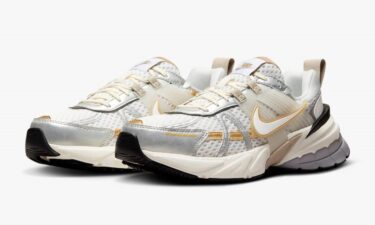 【2024年 6/24 発売】NIKE WMNS V2K RUN “White/Kahki/Metallic Silver” (ナイキ ウィメンズ ヴィツーケー “ホワイト/カーキ/メタリックシルバー”) [HJ4497-400]