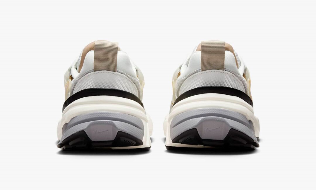 【2024年 6/24 発売】NIKE WMNS V2K RUN “White/Kahki/Metallic Silver” (ナイキ ウィメンズ ヴィツーケー “ホワイト/カーキ/メタリックシルバー”) [HJ4497-400]