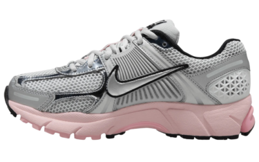 【2024年 6/6 発売】NIKE W ZOOM VOMERO 5 “Pink Foam/Photon Dust” (ナイキ ズーム ボメロ 5 “ピンクフォーム/フォトンダスト”) [HF1877-001]