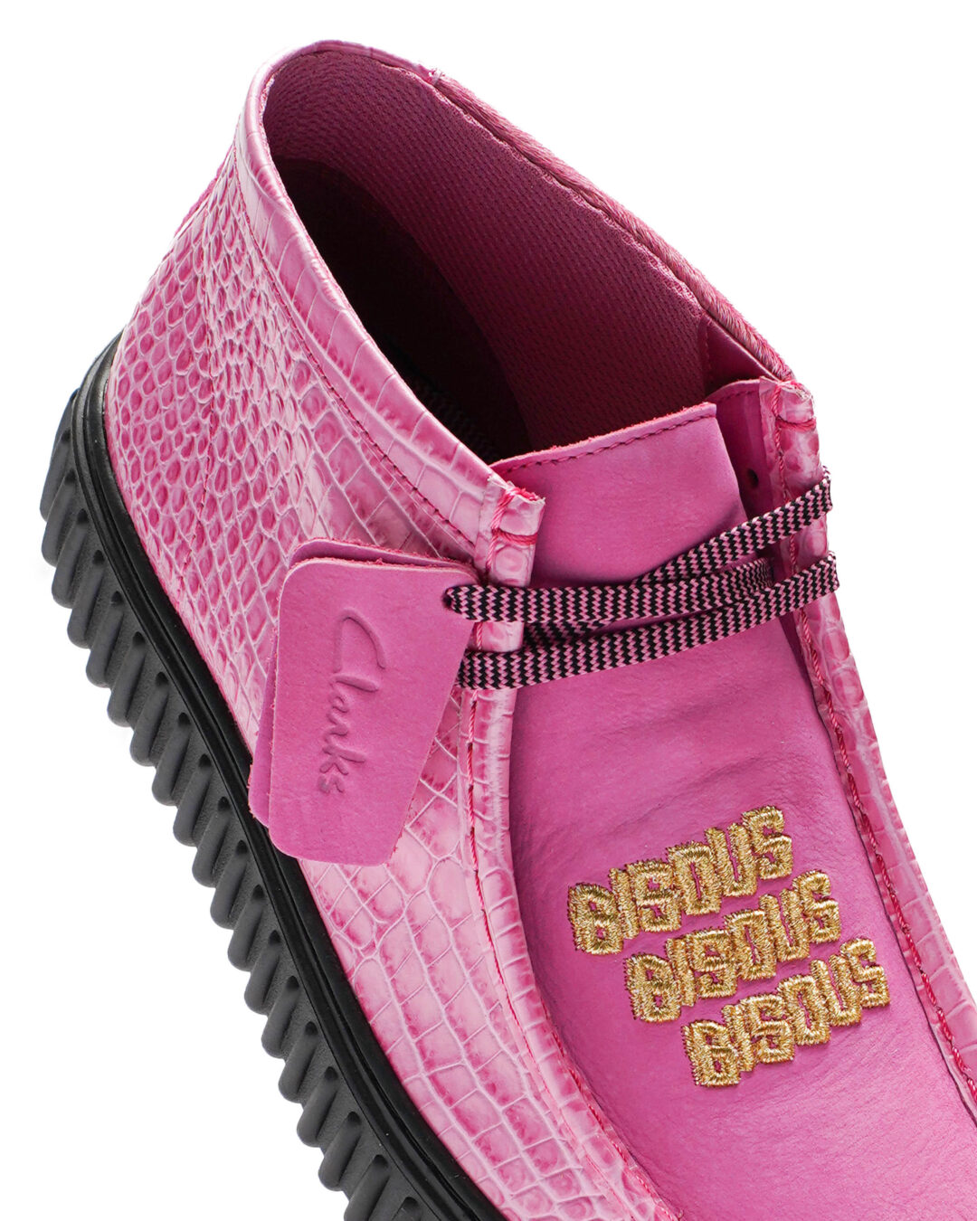 【2024年 6/19 発売】Bisous Skateboards × Clarks ORIGINALS TORHILL HI (ビズー スケートボード クラークス トーヒルハイ)