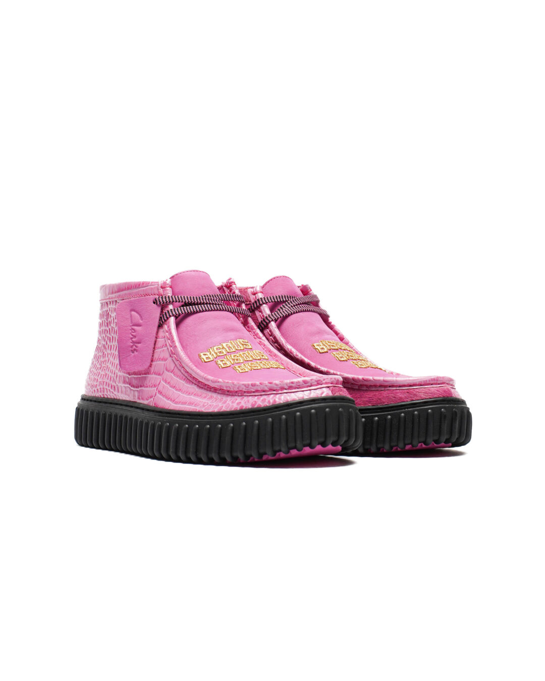 【2024年 6/19 発売】Bisous Skateboards × Clarks ORIGINALS TORHILL HI (ビズー スケートボード クラークス トーヒルハイ)