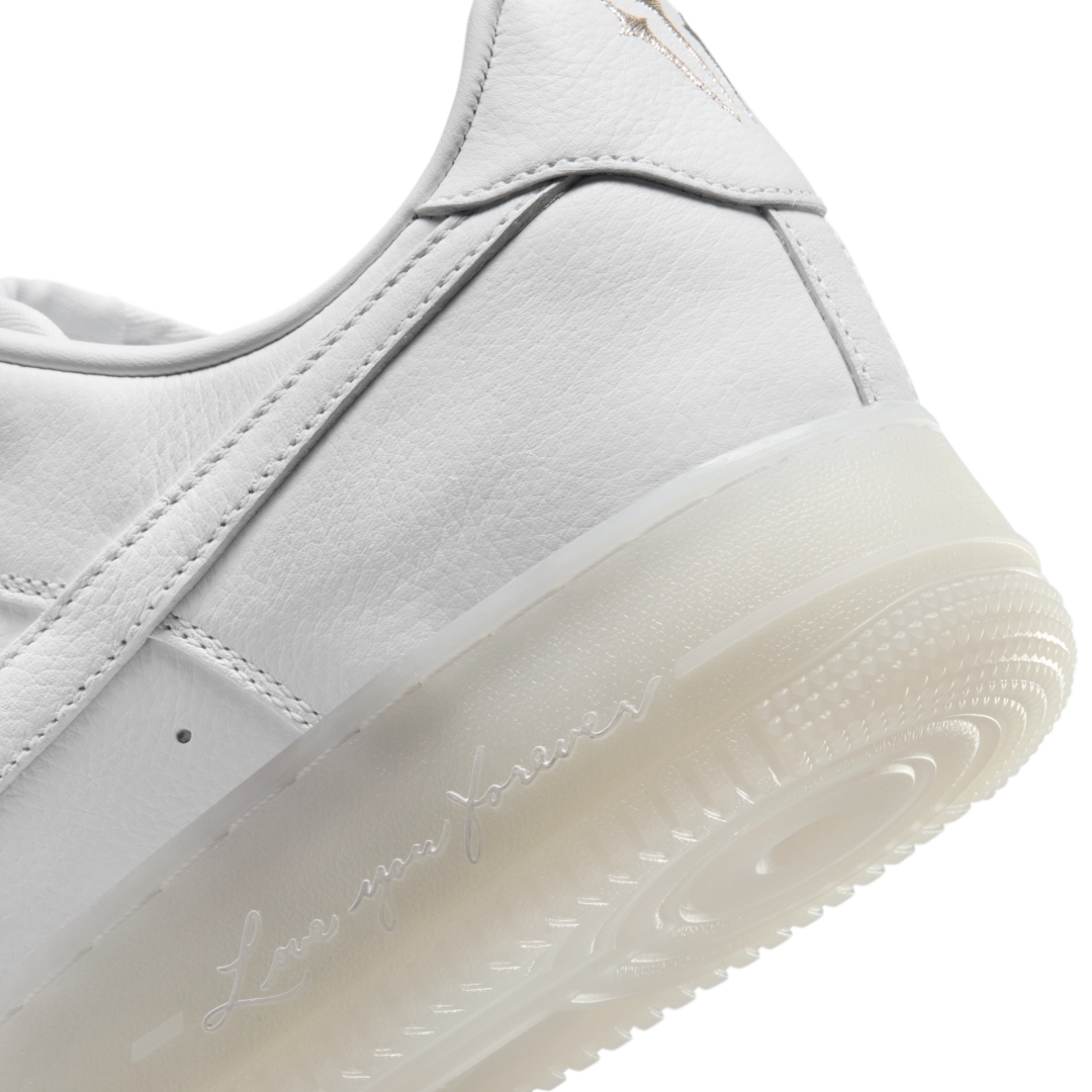 【2025年 12/11 発売予定】DRAKE x NIKE AIR FORCE 1 LOW SP “WHITE/COBALT TINT” (ドレイク × ナイキ エア フォース 1 ロー “ホワイト/コバルトティント”) [CZ8065-101]