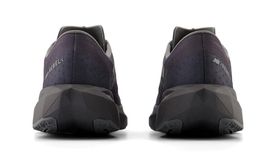 【2024年 7/11 発売】New Balance FUELCELL REBEL MFCXLG4 “Grey” (ニューバランス)