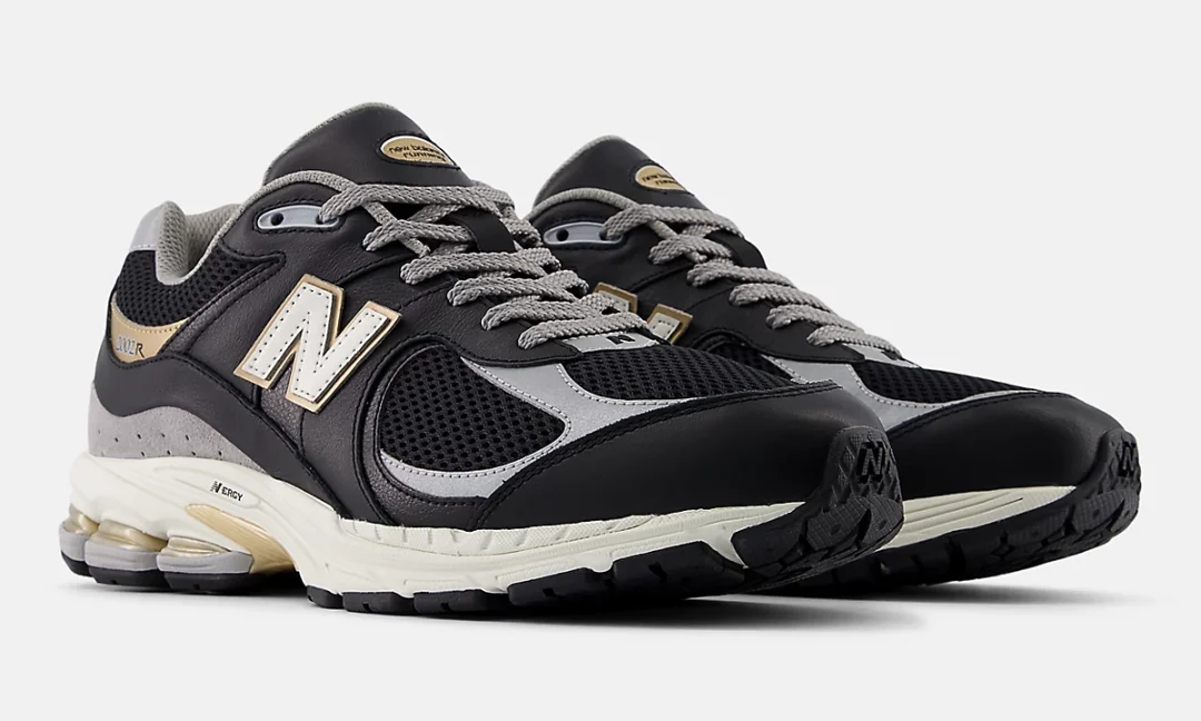 【2024年 7/12 発売】New Balance M2002 RPO “Black/Metallic Gold” (ニューバランス) [M2002RPO]