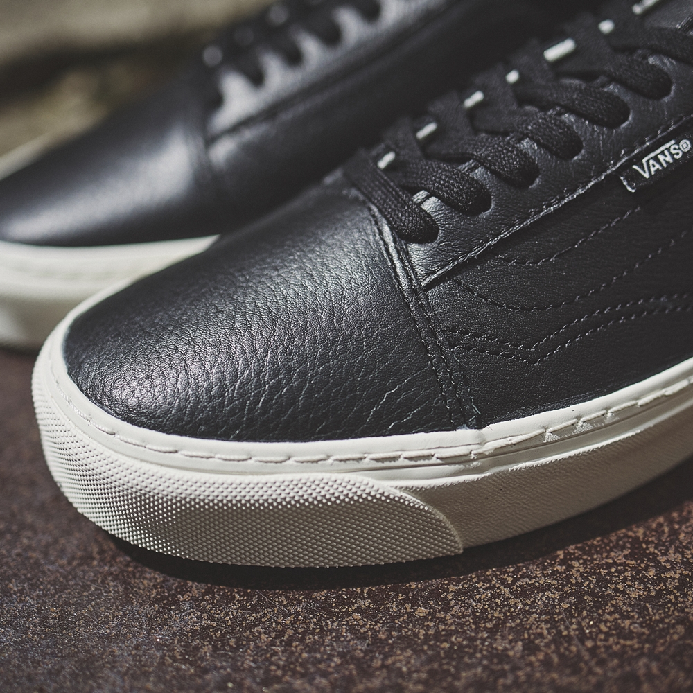 【2024年 7/9 発売】アッパーにしなやかで質感のあるレザーを採用したVANS OLD SKOOL LUX & AUTHENTIC LUX (バンズ オールドスクール オーセンティック)