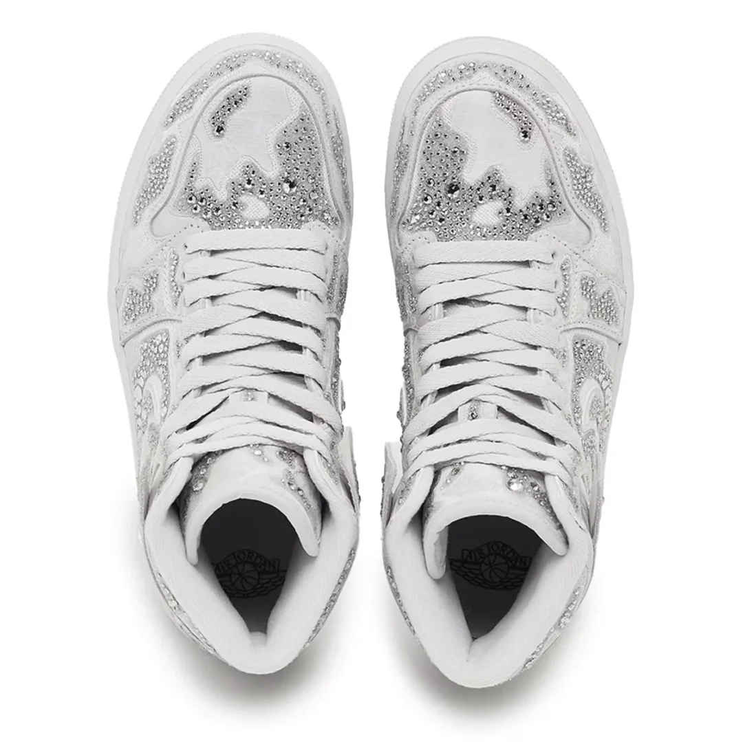 【2026年 春 発売予定】Swarovski × NIKE AIR JORDAN 1 HIGH OG (スワロフスキー ナイキ エア ジョーダン 1 ハイ OG) [HF6248-002]