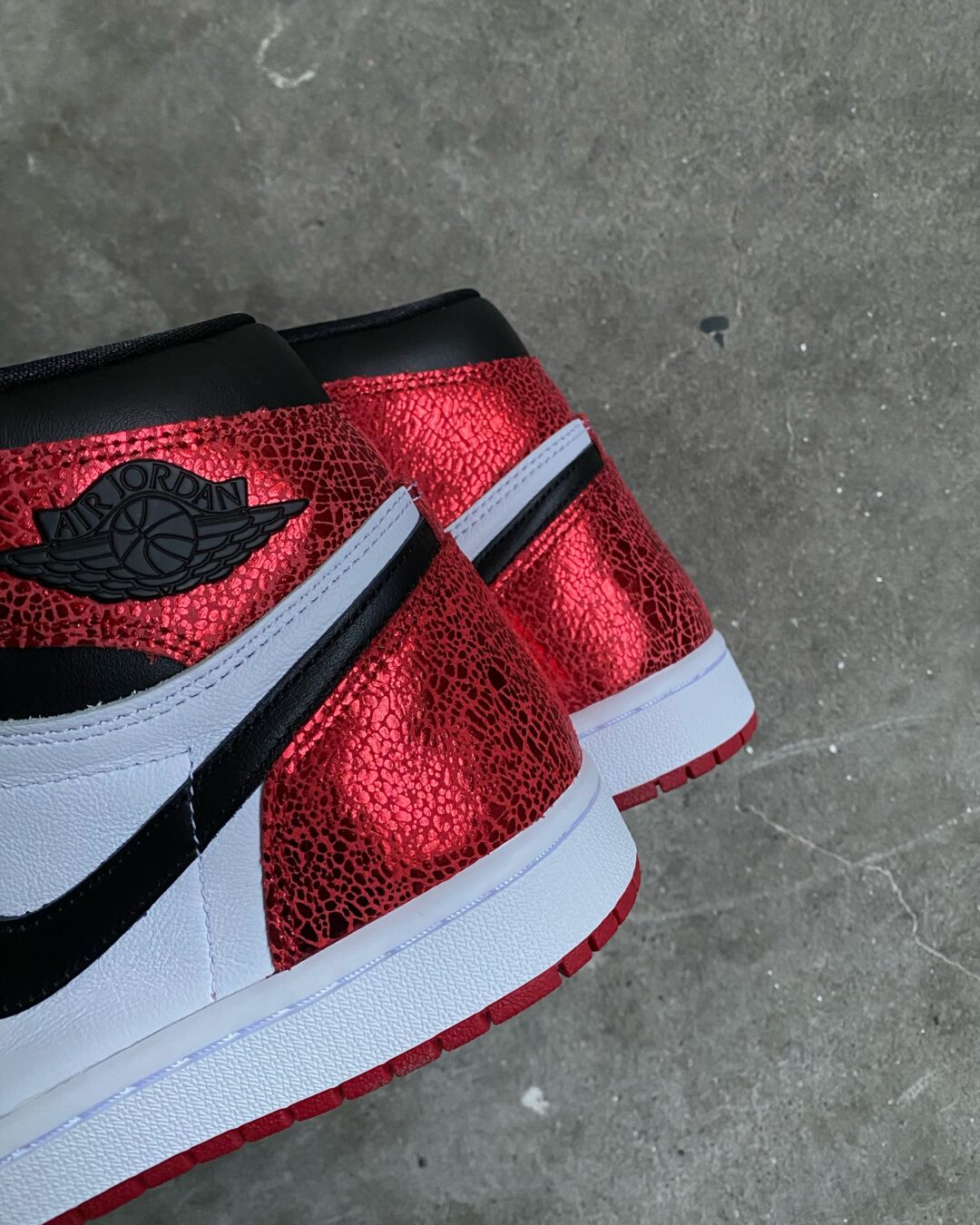 【2025年 5/22 発売】NIKE W AIR JORDAN 1 HIGH OG “Ruby” (ナイキ エア ジョーダン 1 ハイ OG “ルビー”) [FD2596-602]