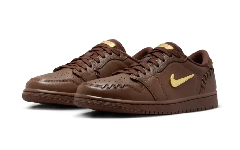 NIKE ウィメンズ エアリフト 限定メタリックゴールド