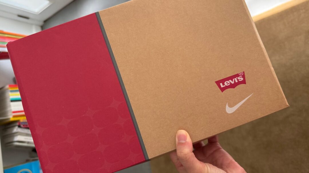 【2025年 7/10 & 7/11 発売】Levi’s × NIKE AIR MAX 95 (リーバイス ナイキ エア マックス 95) [HM4743-001/HM4743-100/HM4743-400]]