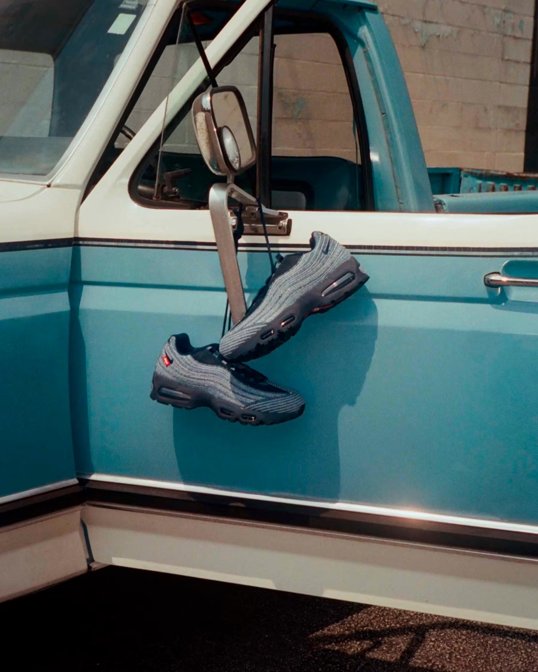【2025年 7/10 & 7/11 発売】Levi’s × NIKE AIR MAX 95 (リーバイス ナイキ エア マックス 95) [HM4743-001/HM4743-100/HM4743-400]]