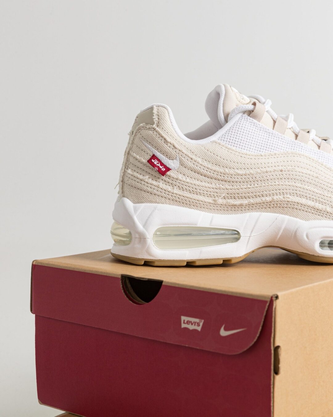 【2025年 7/10 & 7/11 発売】Levi’s × NIKE AIR MAX 95 (リーバイス ナイキ エア マックス 95) [HM4743-001/HM4743-100/HM4743-400]]