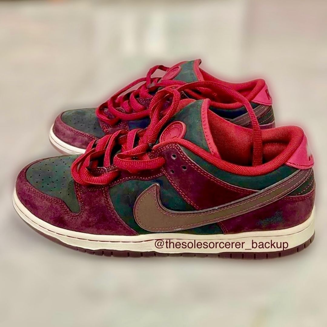 【国内 2025年 1/22 & 1/24 発売】Riot Skateshop × NIKE SB DUNK LOW (ライオットスケートショップ ナイキ ダンク ロー) [FZ1289-200]