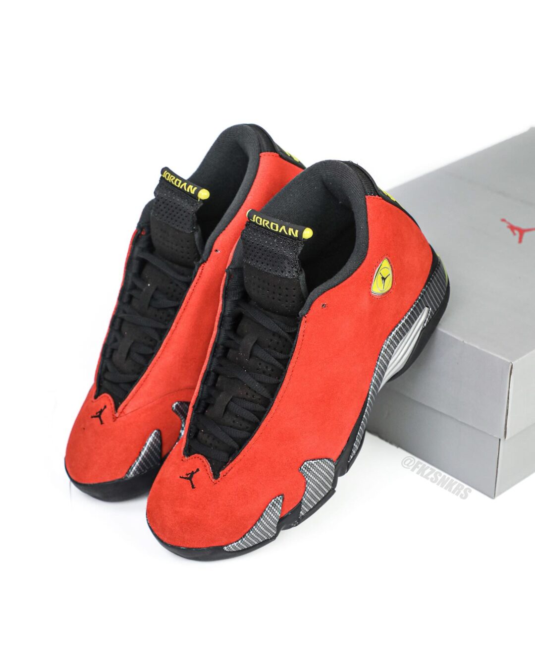 【2025年 6/11 発売】NIKE AIR JORDAN 14 “Ferrari” (ナイキ エア ジョーダン 14 “フェラーリ”) [IF5015-600]