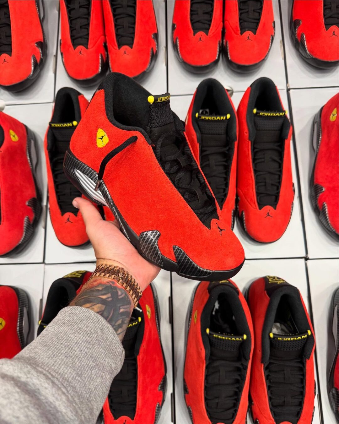 【2025年 6/11 発売】NIKE AIR JORDAN 14 “Ferrari” (ナイキ エア ジョーダン 14 “フェラーリ”) [IF5015-600]