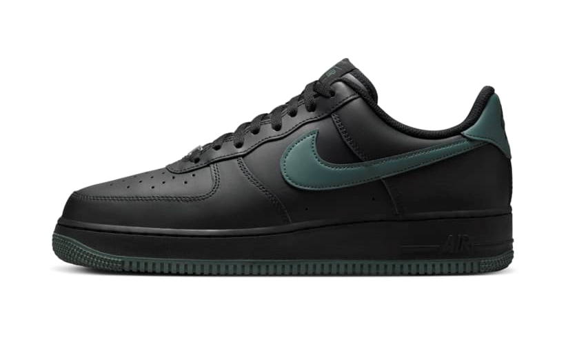 【2024年 11/2 発売】NIKE AIR FORCE 1 LOW “Black/Vintage Green” (ナイキ エア フォース 1 ロー “ブラック/ビンテージグリーン”) [FJ4146-001]