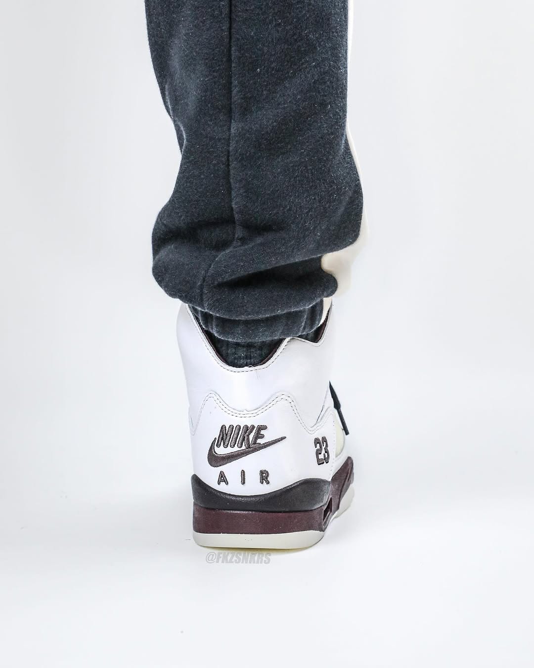 【2025年 5/14 発売予定】A Ma Maniére × NIKE AIR JORDAN 5 SP “White/Burgundy Crush” (ア マ マニエール ナイキ エア ジョーダン 5 SP) [IB1528-100]