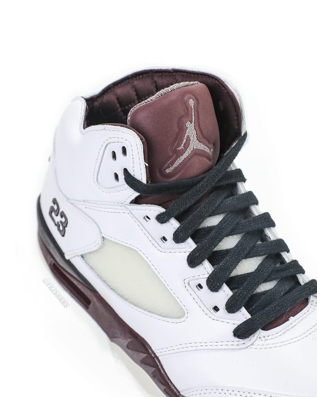 【2025年 5/14 発売予定】A Ma Maniére × NIKE AIR JORDAN 5 SP “White/Burgundy Crush” (ア マ マニエール ナイキ エア ジョーダン 5 SP) [IB1528-100]