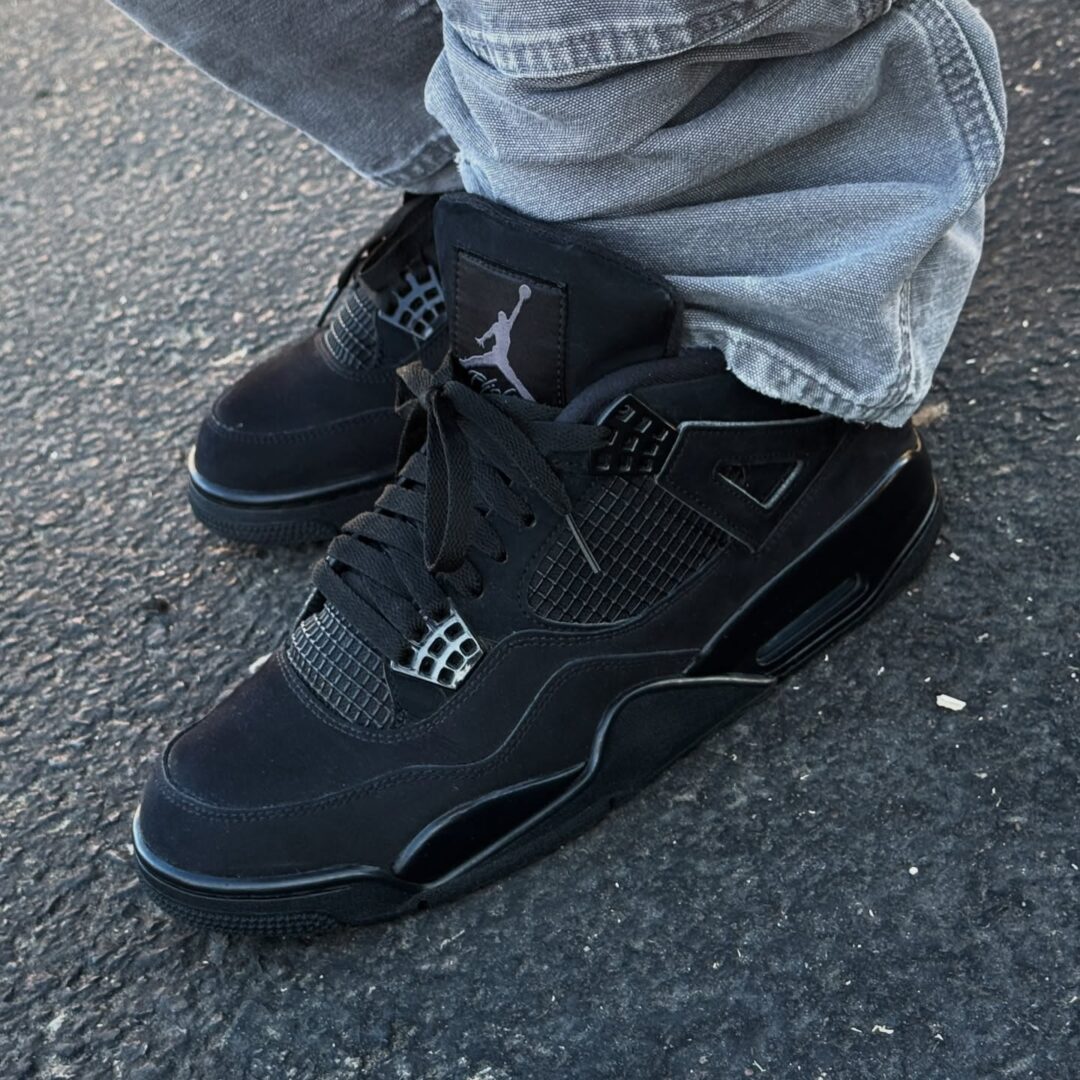 【2025年 11/28 復刻予定】NIKE AIR JORDAN 4 RETRO “Black Cat/Black/Light Graphite” (ナイキ エア ジョーダン 4 レトロ “ブラックキャット/ブラック/ライトグラファイト”) [FV5029-010]