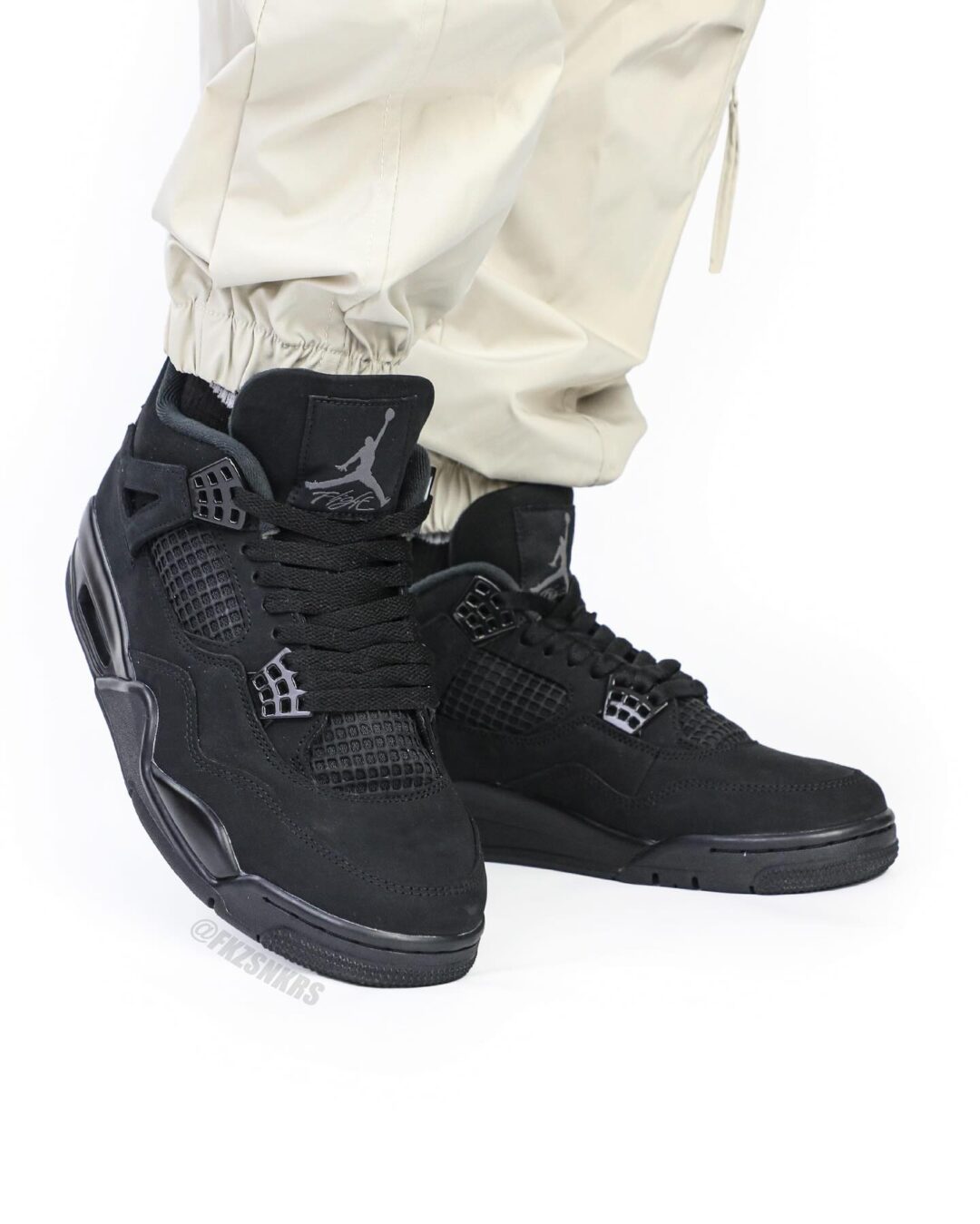 【2025年 11/28 復刻予定】NIKE AIR JORDAN 4 RETRO “Black Cat/Black/Light Graphite” (ナイキ エア ジョーダン 4 レトロ “ブラックキャット/ブラック/ライトグラファイト”) [FV5029-010]