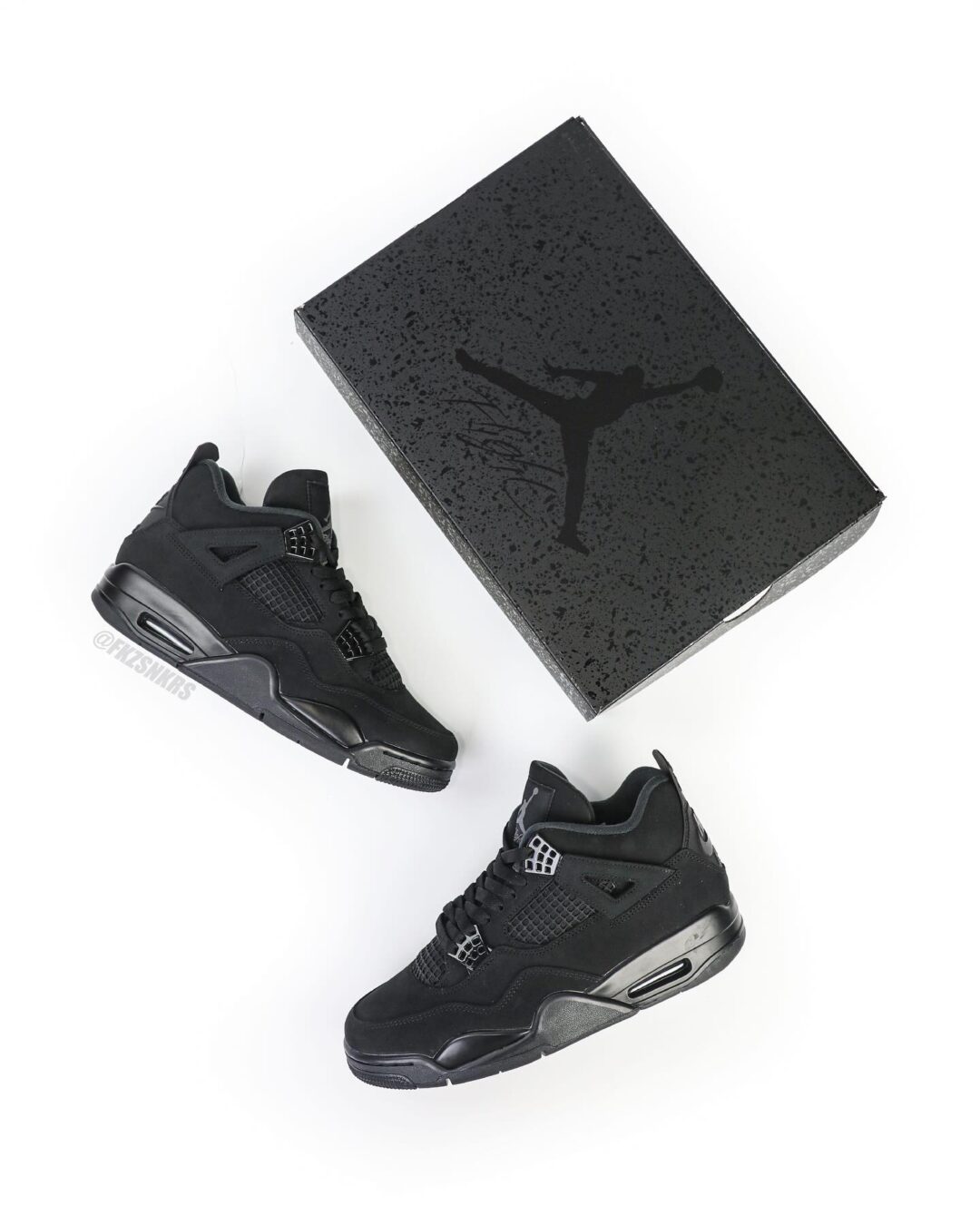 【2025年 11/28 復刻予定】NIKE AIR JORDAN 4 RETRO “Black Cat/Black/Light Graphite” (ナイキ エア ジョーダン 4 レトロ “ブラックキャット/ブラック/ライトグラファイト”) [FV5029-010]