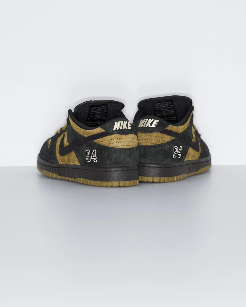 【国内 2025年 9/6 発売】SUPREME × NIKE SB DUNK LOW PRO OG QS (シュプリーム ナイキ SB ダンク ロー プロ OG QS) [HQ8487-001/HQ8487-100/HQ8487-300/HQ8487-400/HQ8487-500]