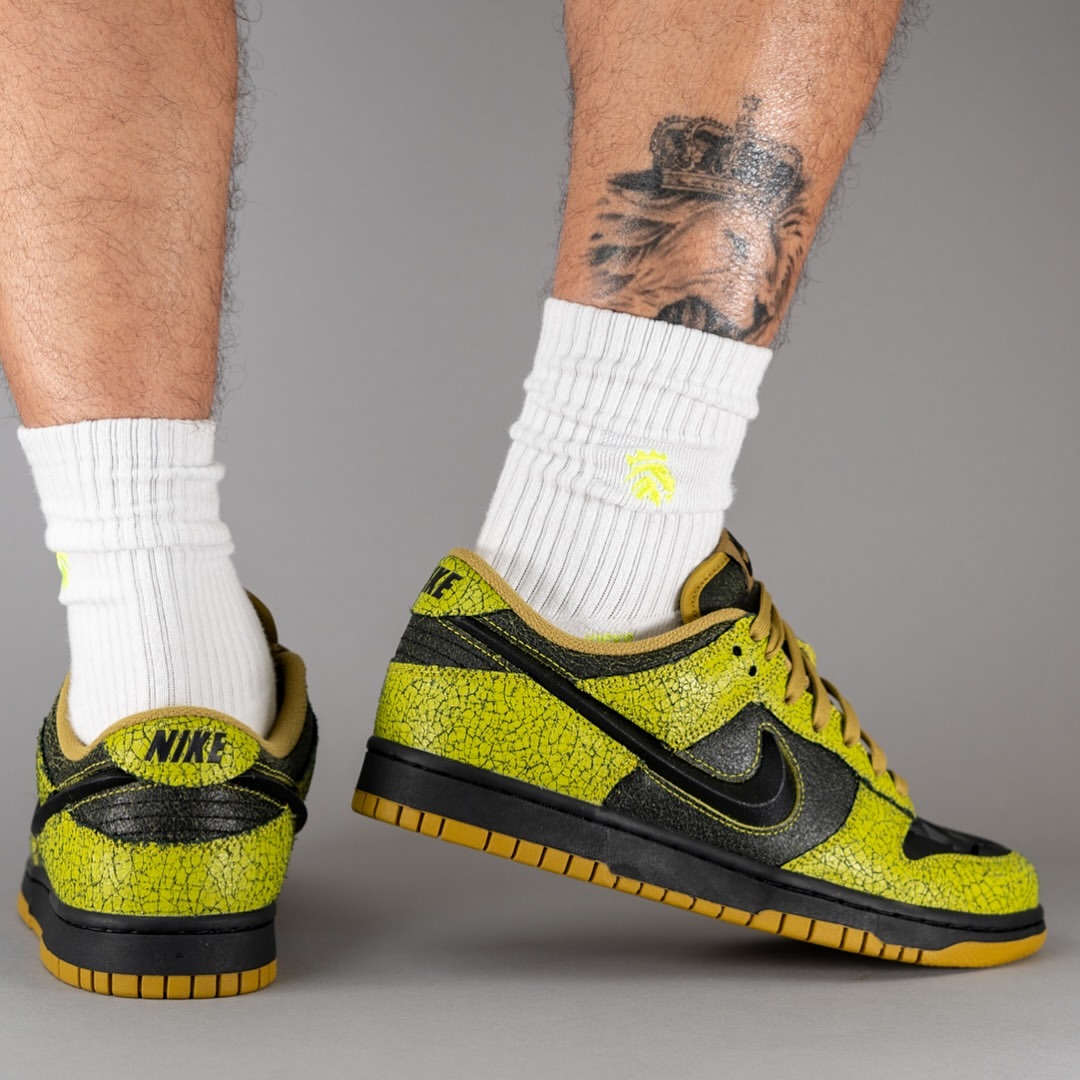 【国内 2024年 10/31 発売】ナイキ ダンク ロー “ハロウィン 2024” (NIKE DUNK LOW “Halloween 2024″) [HV6103-300]