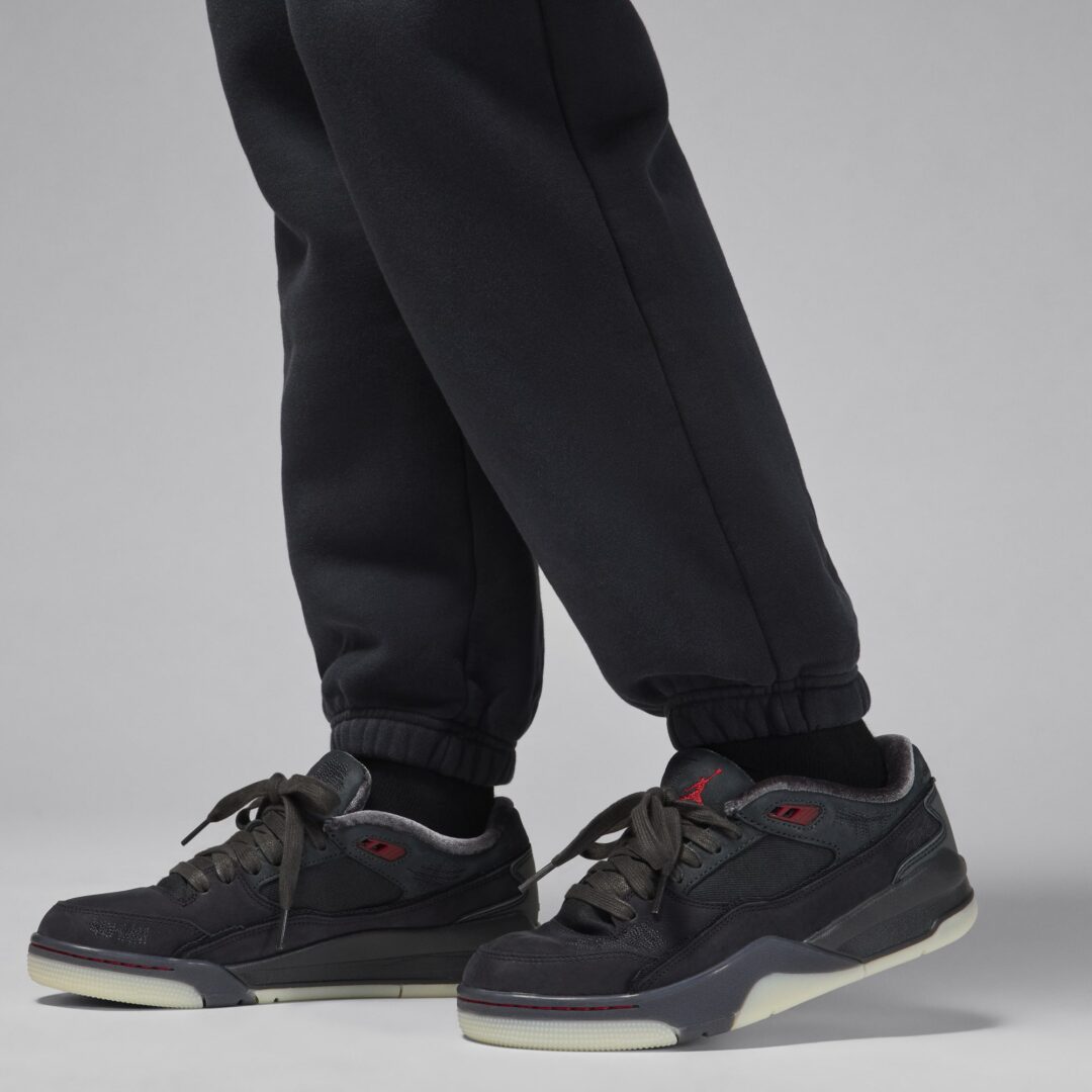 【2024年 12/7 発売】Who Decides War x NIKE W JORDAN FLIGHT COURT (フー・ディサイズ・ウォー ナイキ ジョーダン フライト コート) [HQ2958-006/HQ2958-100]