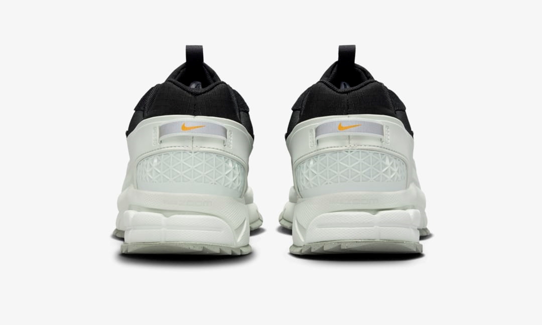 【2024年 11/1 発売】NIKE ZOOM VOMERO ROAM “Black/Light Silver” (ナイキ ズーム ボメロ ローム “ブラック/ライトシルバー”) [FV2295-001]