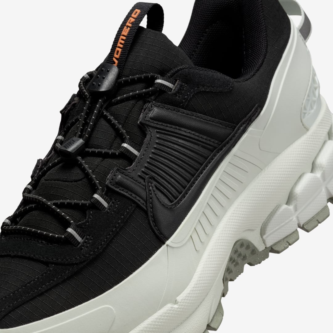 【2024年 11/1 発売】NIKE ZOOM VOMERO ROAM “Black/Light Silver” (ナイキ ズーム ボメロ ローム “ブラック/ライトシルバー”) [FV2295-001]