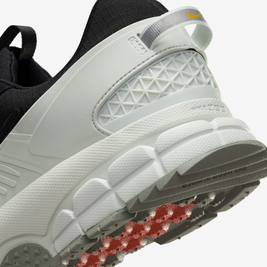 【2024年 11/1 発売】NIKE ZOOM VOMERO ROAM “Black/Light Silver” (ナイキ ズーム ボメロ ローム “ブラック/ライトシルバー”) [FV2295-001]